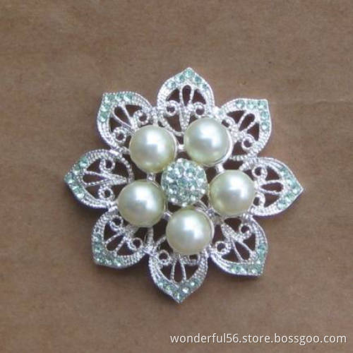 Silver flower diamante crystal rhinestone pearls brooches